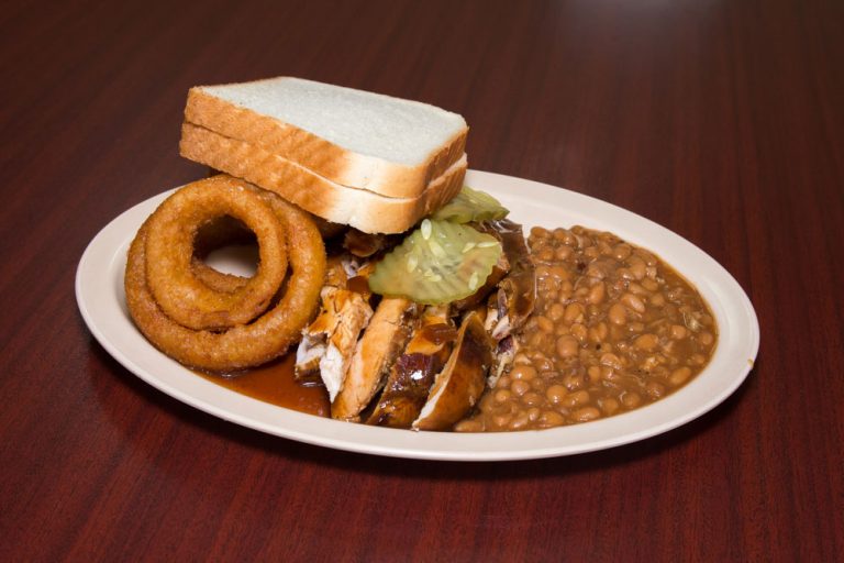 The Pottery Grill Restaurant Tuscaloosa BBQ